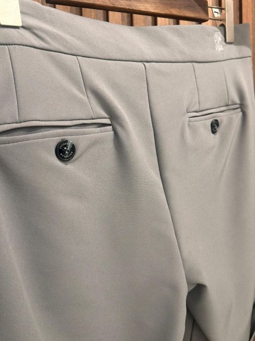 BRUNELLO CUCINELLI. Pantaloni scurti Double Pleat Shorts bermuda