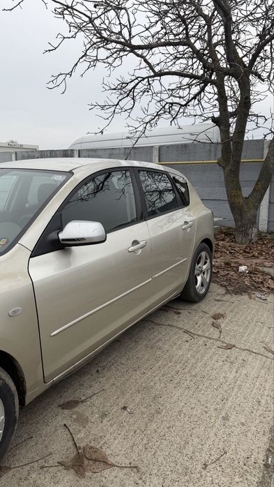 Vând Mazda 3 2005 1.6 Diesel 109 cp