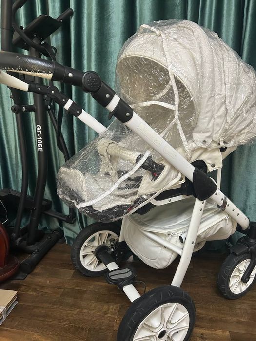 Детская коляска  ,производство Польша