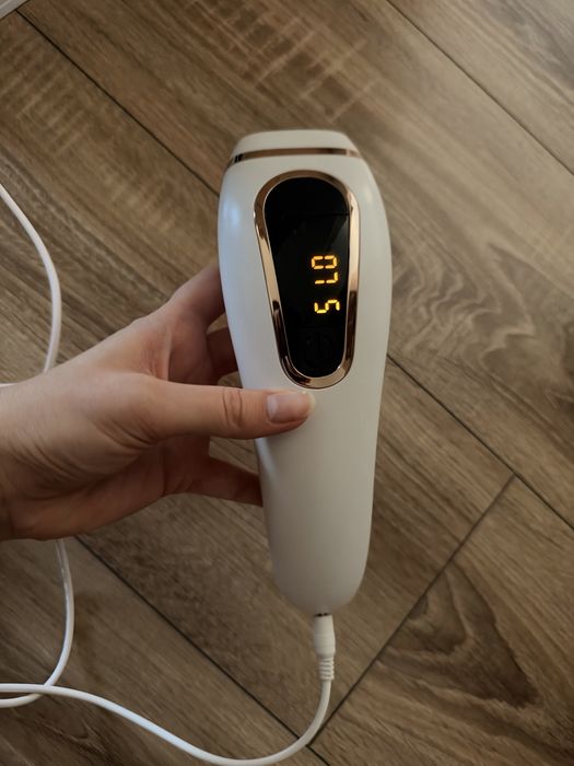 IPL Laser Hair Removal Device – White & Rose Gold