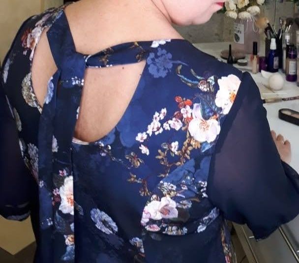 Продам платье 46 размер