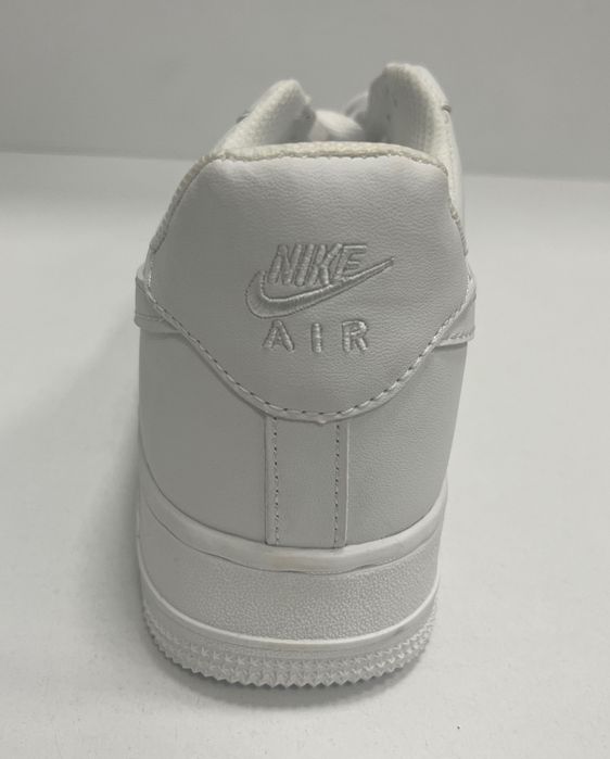 NIKE Air Force 1 ‘07