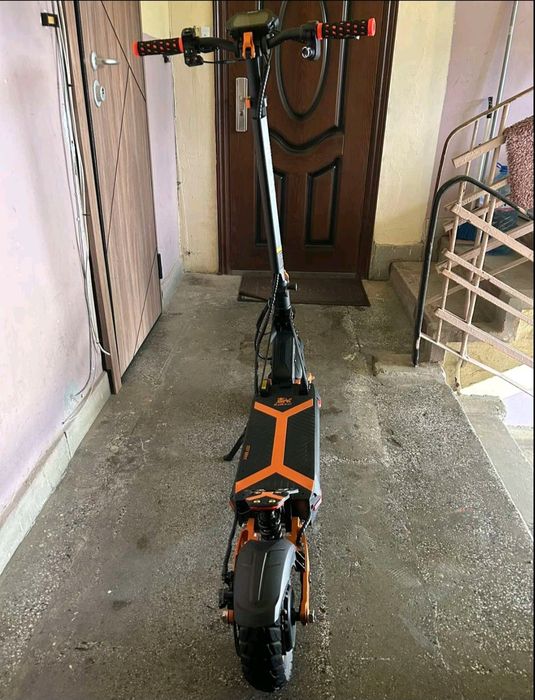 Kukirin g2 max електрическа тротинетка