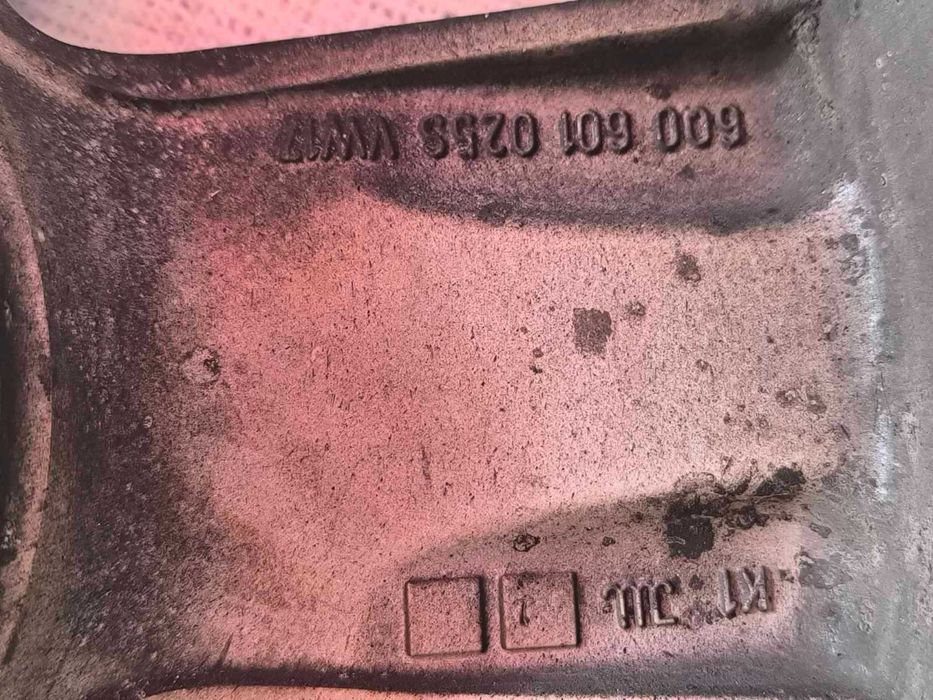 ДЖАНТИ ЗА VW 4 бРОЯ  16 '' 5 Х 100