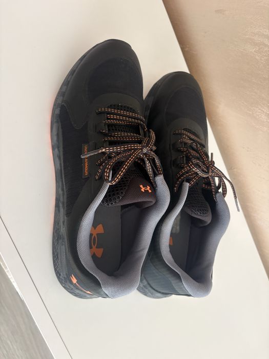 Маратонки Unter Armour