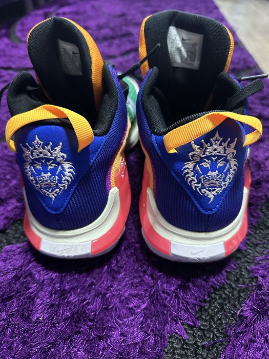 Nike Lebron James nr 42,5