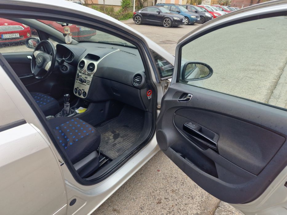 Opel Corsa D 1.4 Benzina 2008