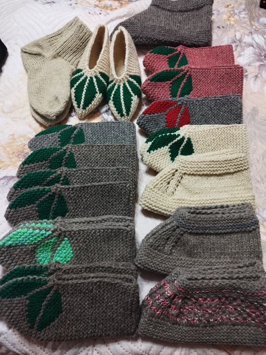 Вълнени чорапи и вълнени терлички