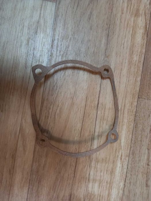 Чисто нови части за пежо пух томос и други педалетки