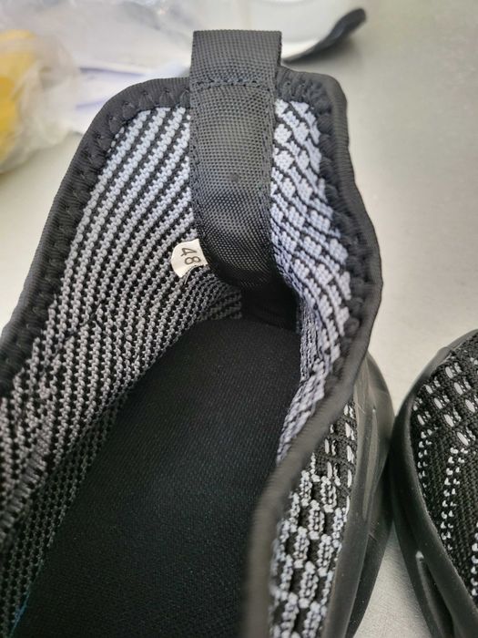 Спортни обувки 48 номер