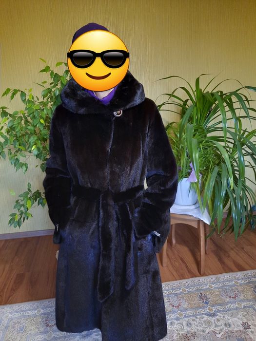 Продам норковую шубу