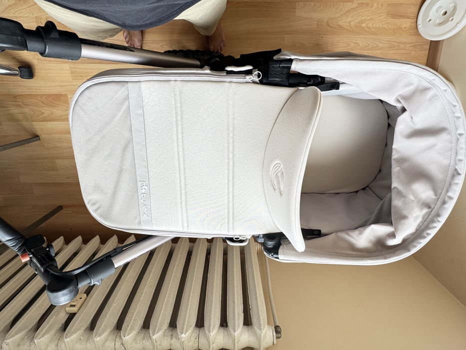 JANE CROSSWALK бебешка количка