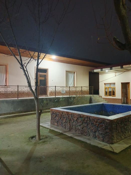 Uy sotiladi 4.5 sotix