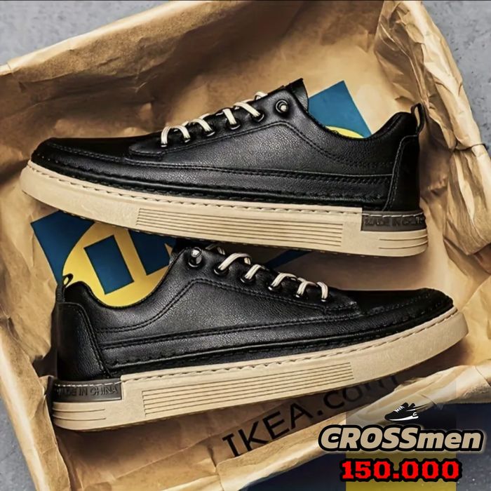 Мужские кроссовки