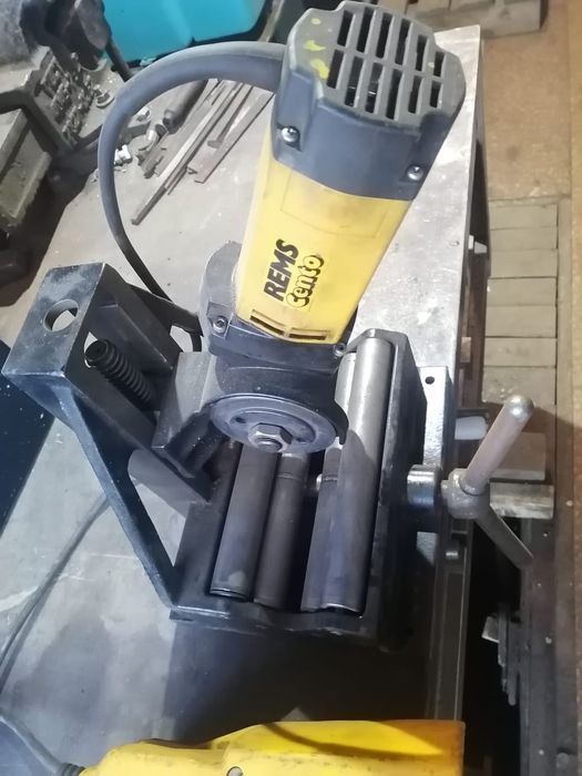 Продам трубарез  REMS.