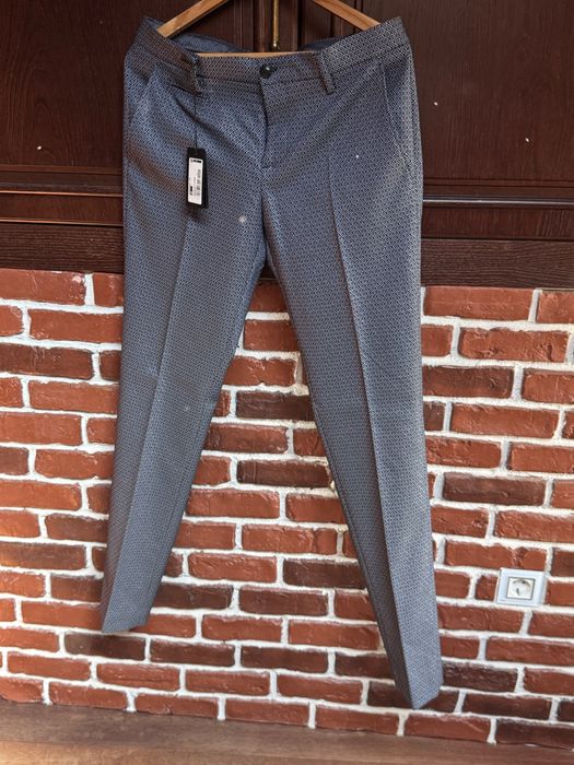 Нов мъжки костюм Patrizia Pepe