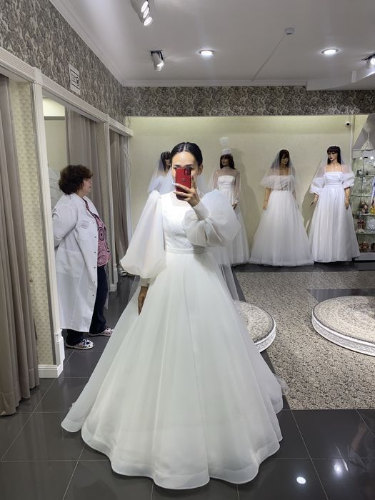 Свадебные платья