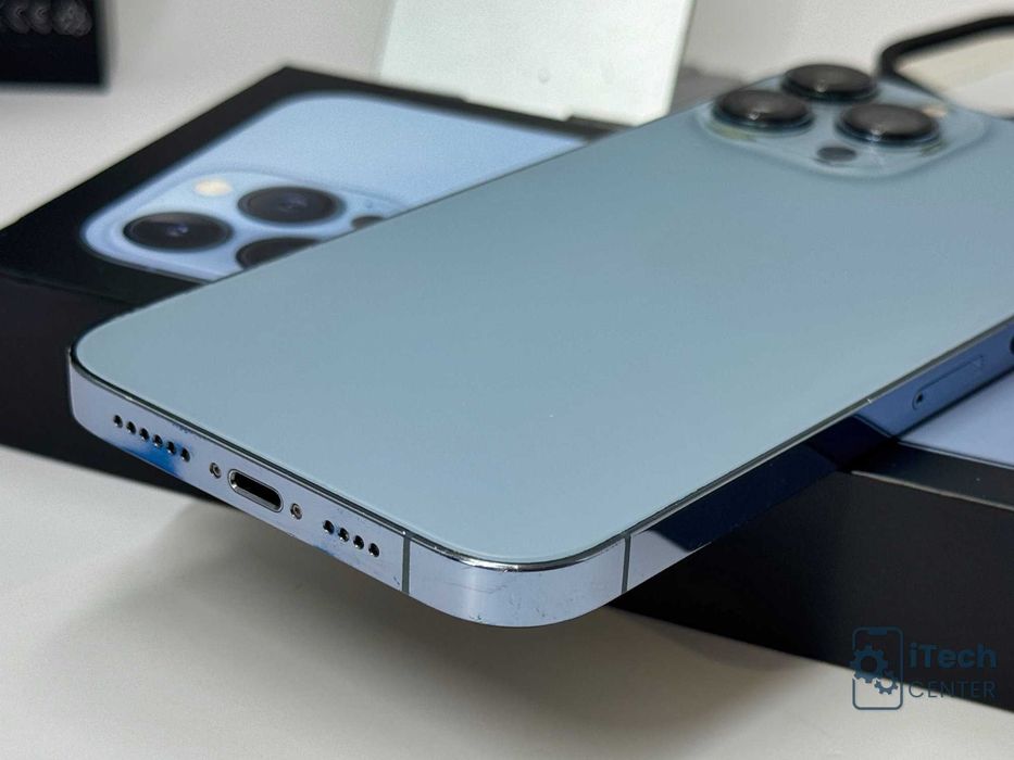 iPhone 13 Pro MAX, 256GB, Blue, 100% батерия, ОТЛИЧЕН, ГАРАНЦИЯ!