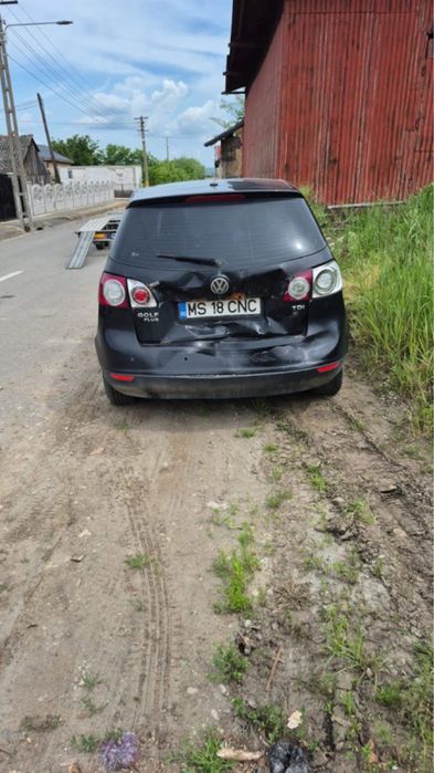 Piese VW GOLF 5 plus motor 1.9 BLS  cutie manuala 6 trepte