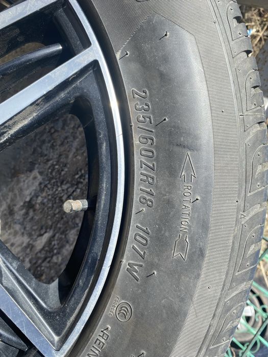 Продам шины с дисками