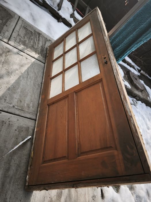 Деревянные двери бу