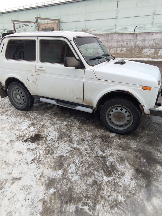 Продам ниву 21214