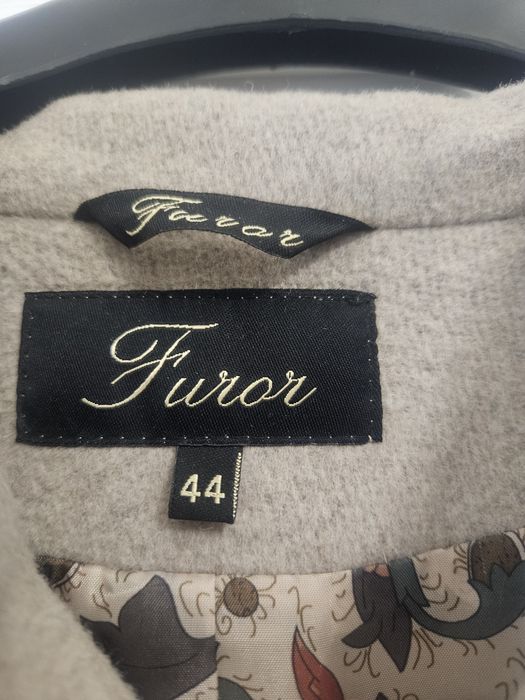 Продам пальто весна - осень