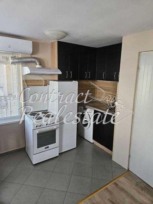 Дава се под наем Двустаен апартамент в Варна, Възраждане 1 - 50 кв.м за 306 € - Снимка #4