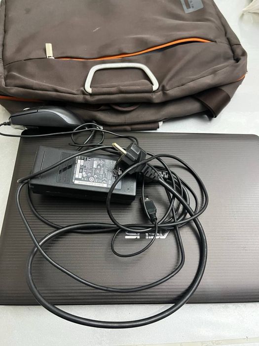 Asus noutbuk sotiladi mishka sumkalari bn