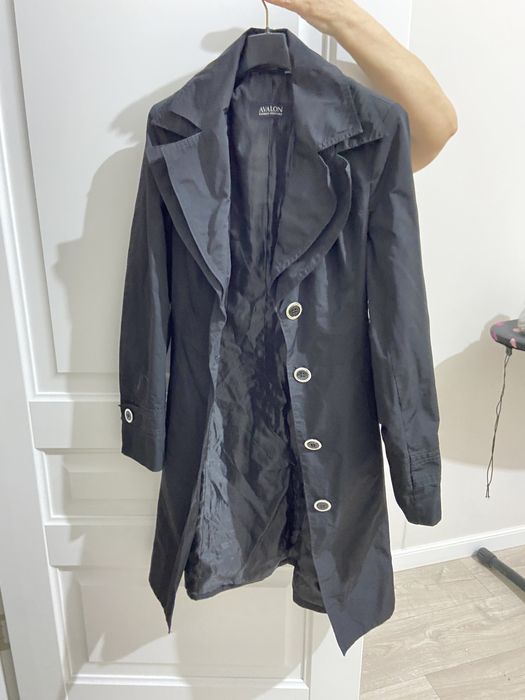 Продам черный тренч