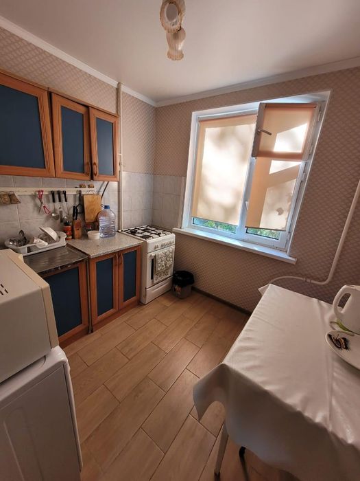 Сдам 2х комн квартиру