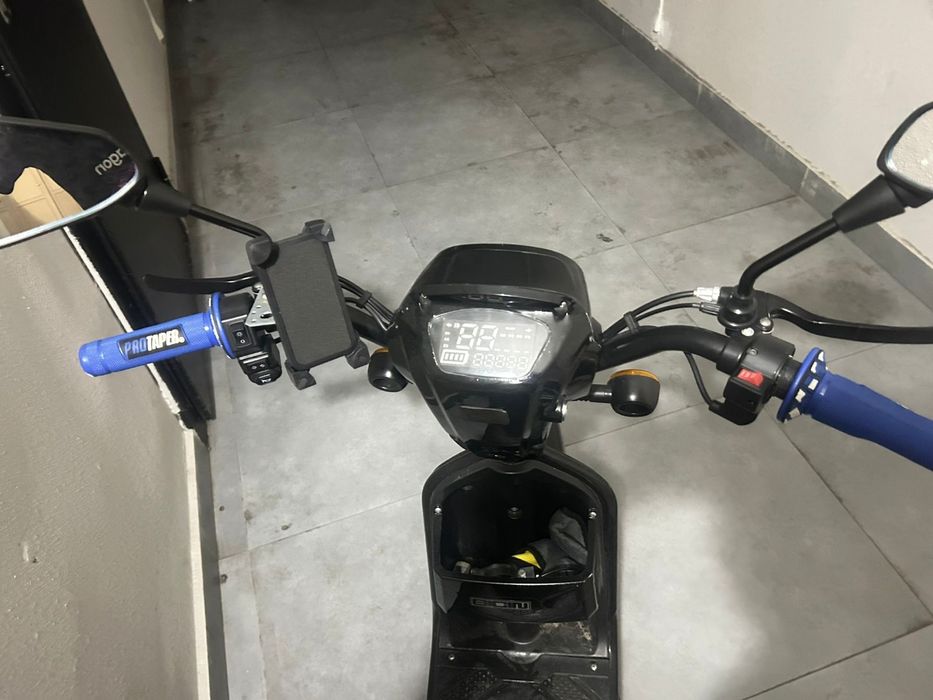 Продам электро скутер