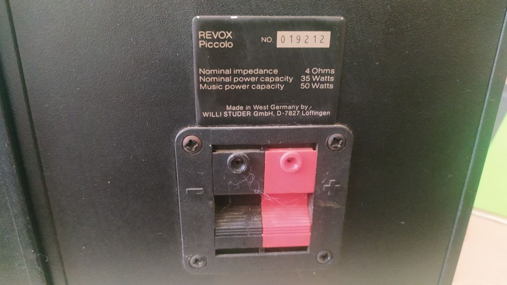 Revox Piccolo Bookshelf