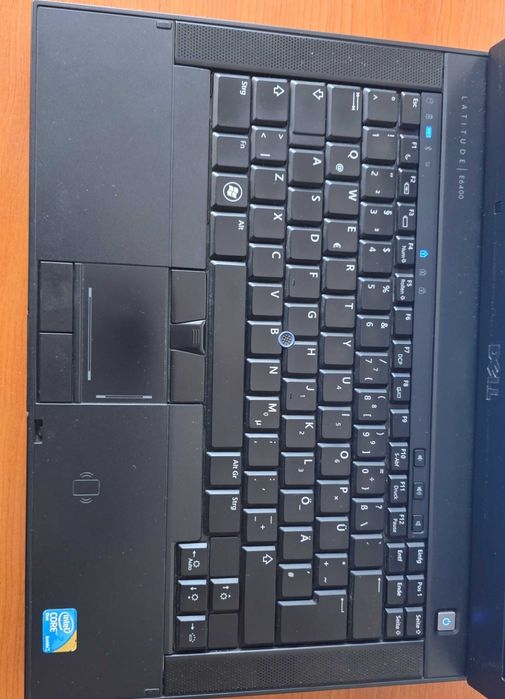 Vând laptop notebook marca deel