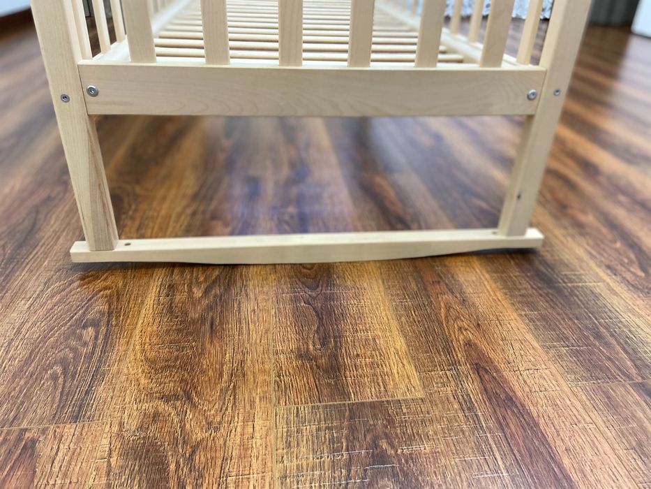 Продам детскую кровать + матрас