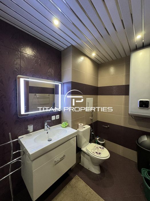 Дава се под наем Тристаен апартамент в Бургас, Славейков - 100 кв.м за 765 € - Снимка #10