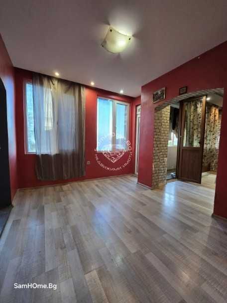 Продава се Тристаен апартамент в Варна, Чаталджа - 116 кв.м за 1638 €/кв.м - Снимка #3