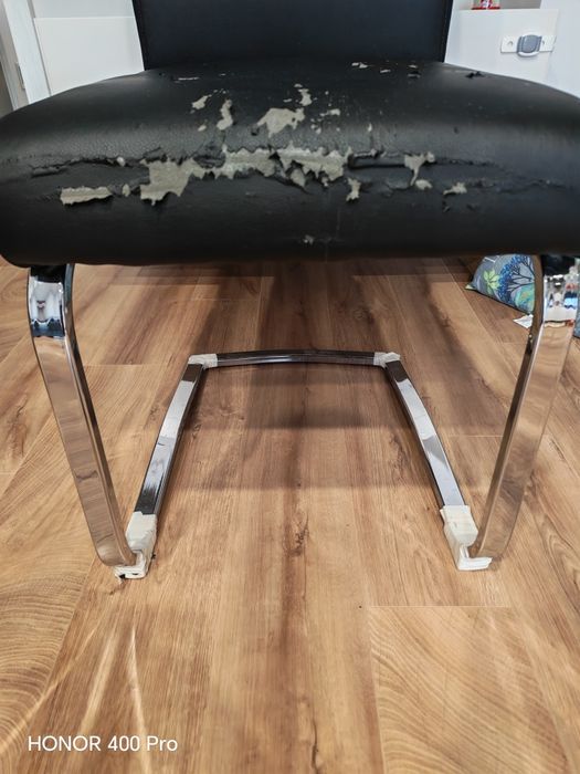 СПЕШНО Продавам 3 стола