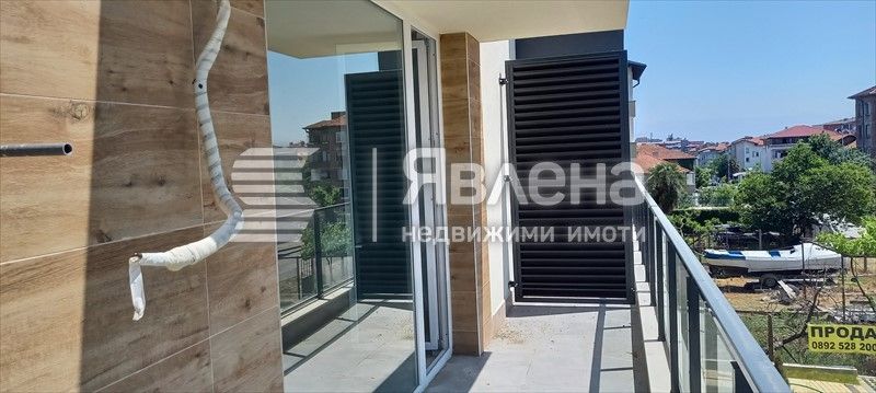 Продава се Двустаен апартамент в Царево - 71 кв.м за 1304 €/кв.м - Снимка #8
