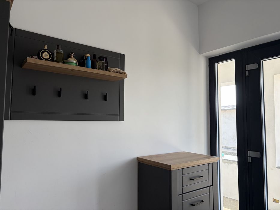 Mobilier hol si sufragerie gri/lemn