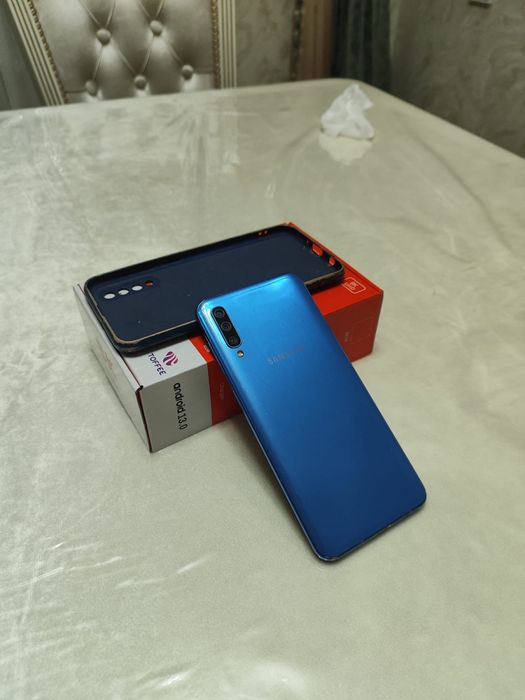 Продам Samsung Galaxy A50