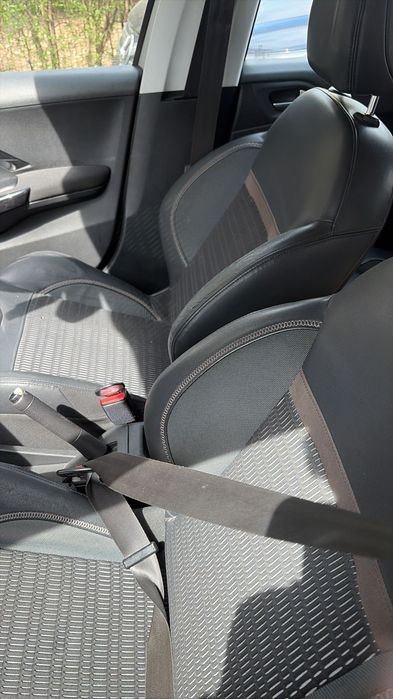 PEUGEOT 208 2012 — imagine 4