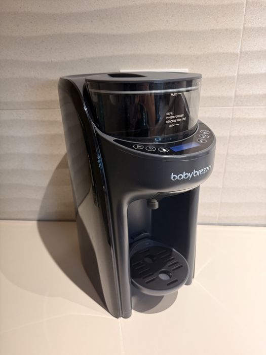 Baby Brezza formula Pro Advanced black