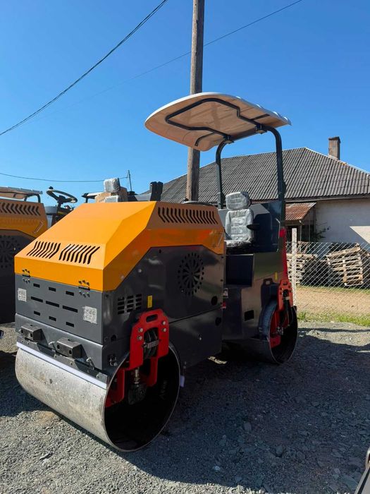 Cilindru compactor 2 tone MACAO HZ2