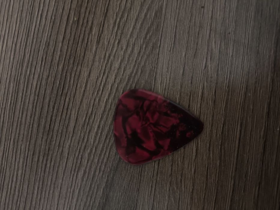 Акустическая гитара