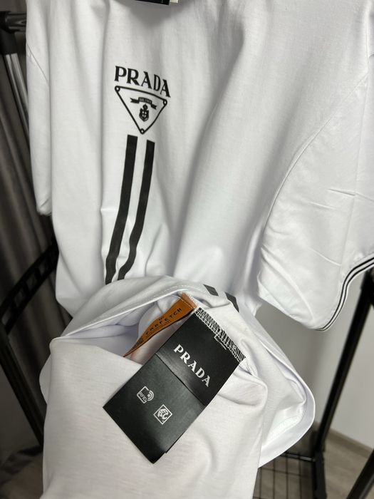 Tricou PRADA super calitate