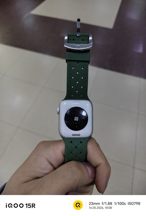Продам Apple watch SE 2025г