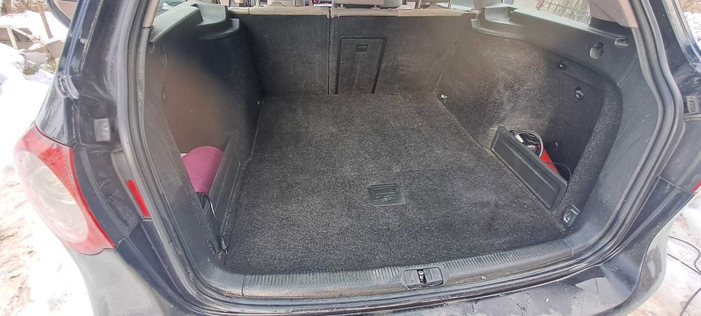 Curat tapiterie auto