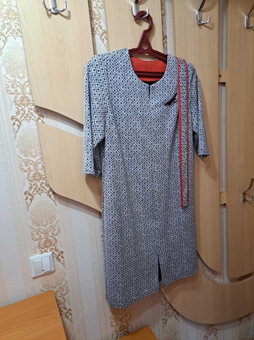 Распродажа платьев