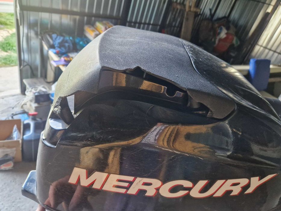 Motor barca Mercury 20 cai 4 timpi